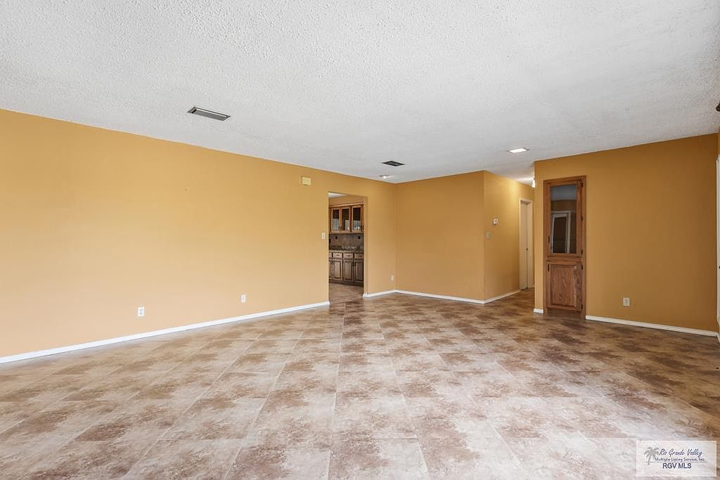 1799 W Expressway 83 San Benito, TX 78586 - Thumbnail 5