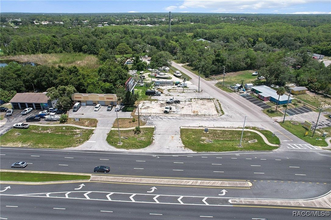 18728 & 18718 Us Highway 19 Hudson, FL 34667 - Thumbnail 5