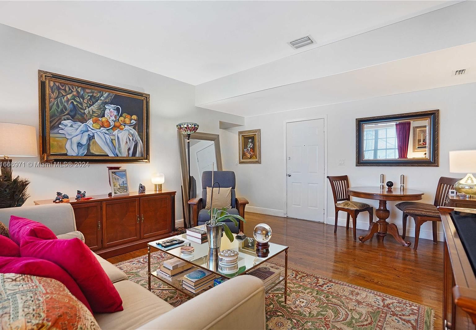 1051 Meridian Ave APT 1K Miami Beach, FL 33139 - Thumbnail 5