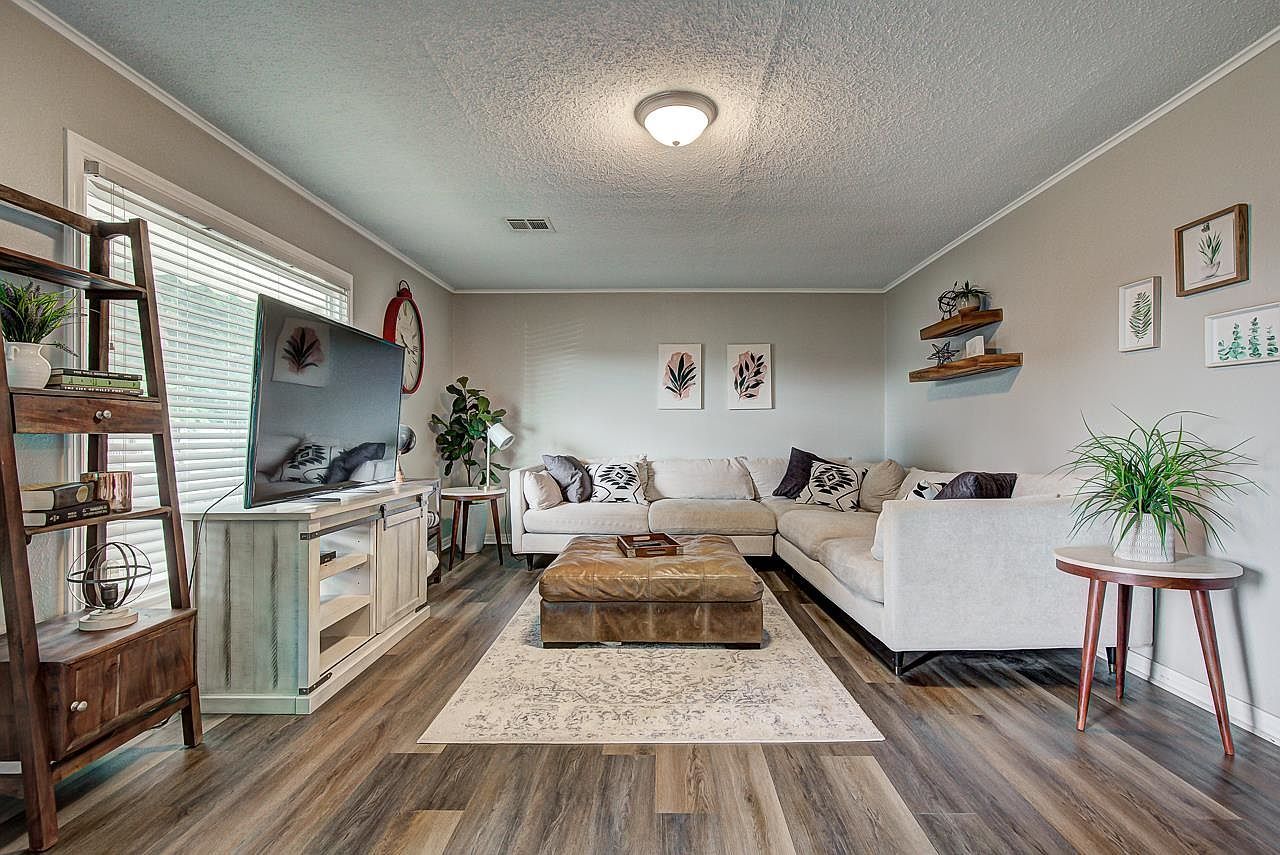 1006 Seneca Ave Enid, OK 73703 - Thumbnail 5