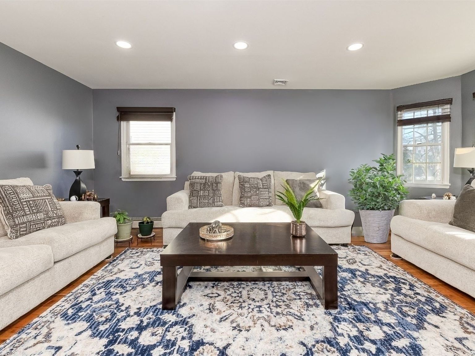 39 W Dover St Valley Stream, NY 11580 - Thumbnail 5