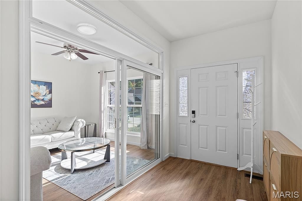 1389 Red Oak Plantation Dr Ballwin, MO 63021 - Thumbnail 5