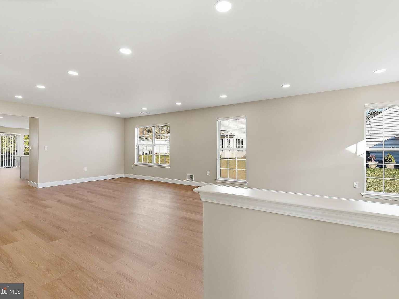 701 Flint Ct Manchester, NJ 08759 - Thumbnail 5