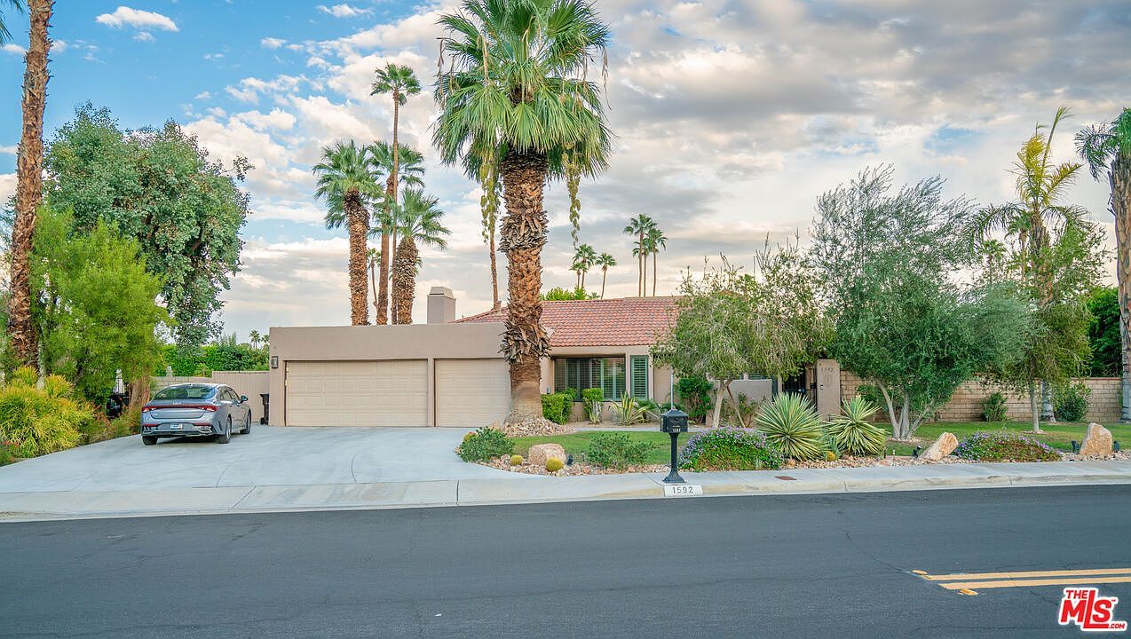 1592 S Compadre Rd Palm Springs, CA 92264 - Thumbnail 5