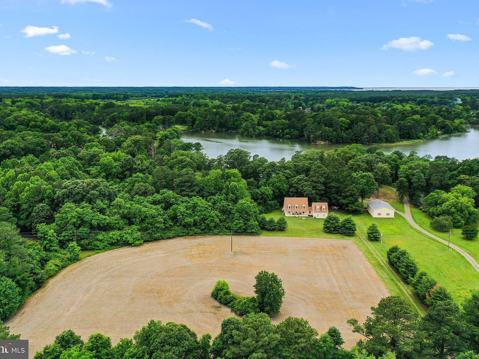 367 Edgewater Ln Montross, VA 22520 - Thumbnail 5