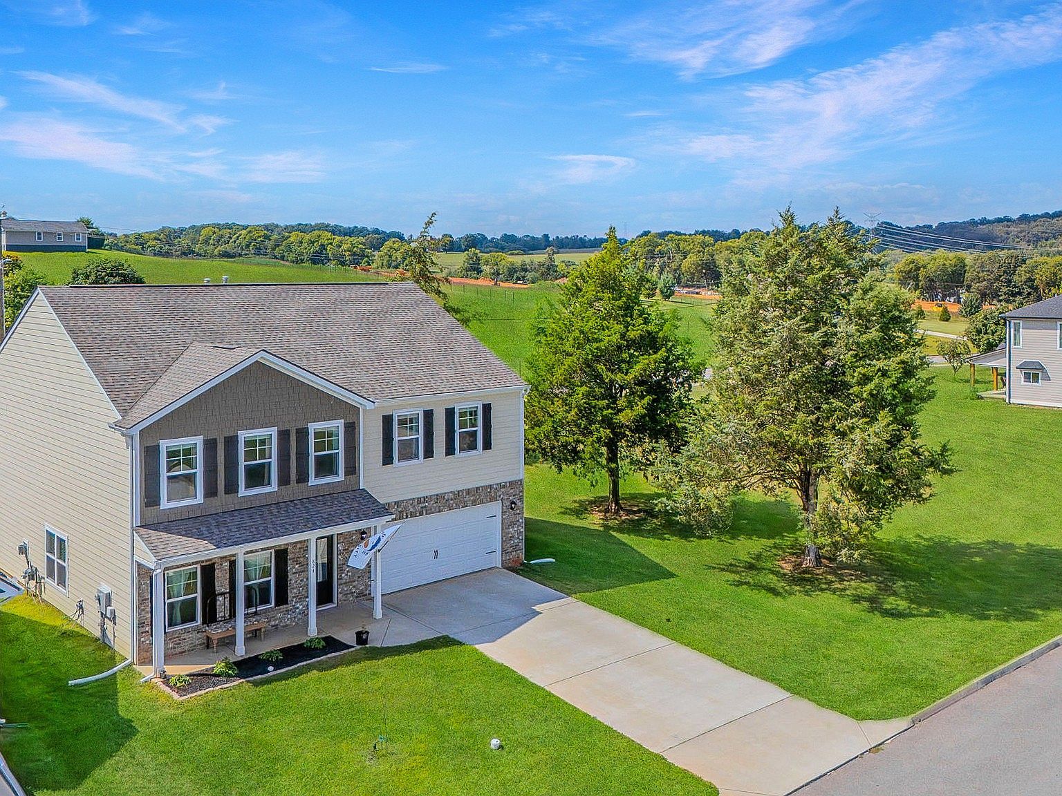 824 Stone Creek Dr Loudon, TN 37774 - Thumbnail 5