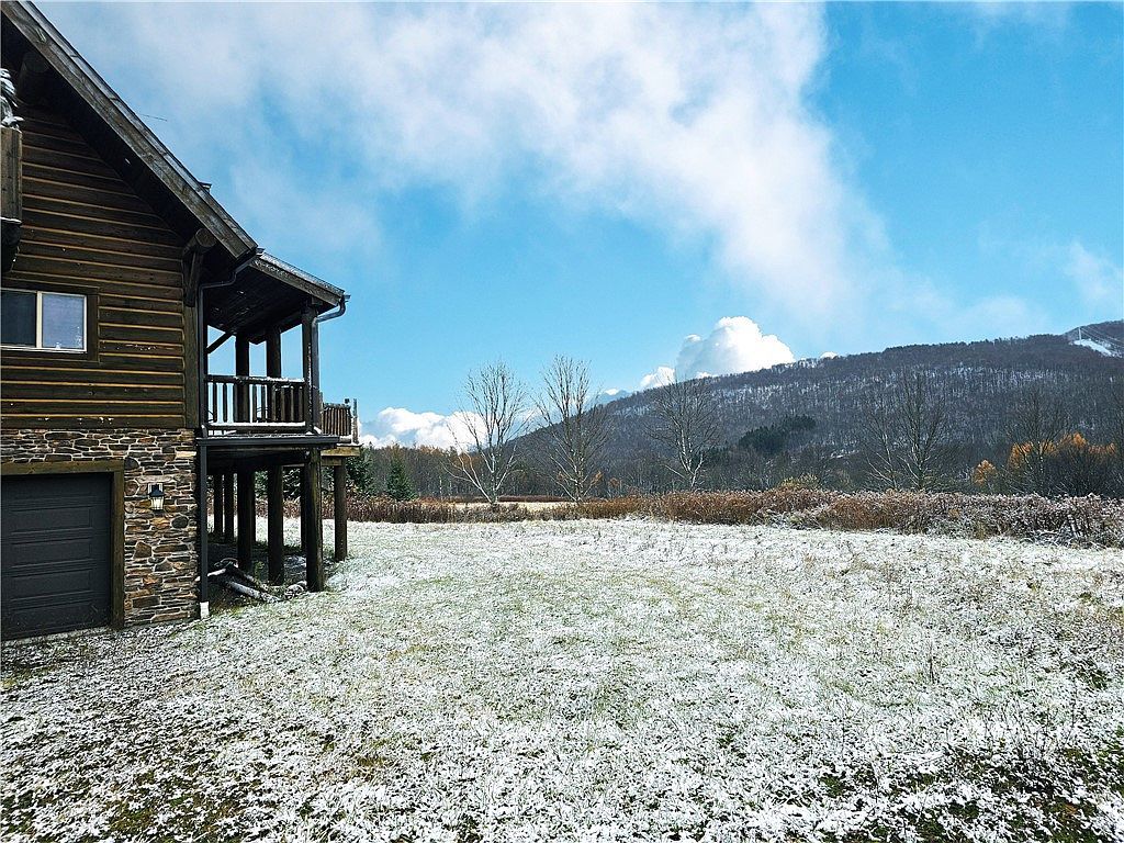 2050 Kypriotis Dr Cortland, NY 13045 - Thumbnail 5