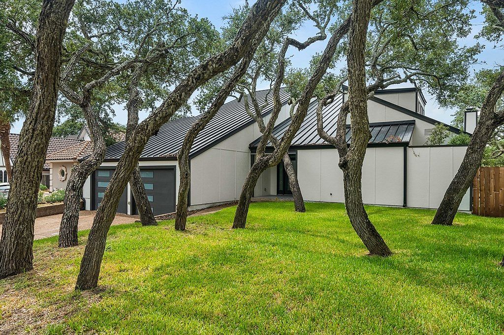 2309 Harbor Dr Rockport, TX 78382 - Thumbnail 5