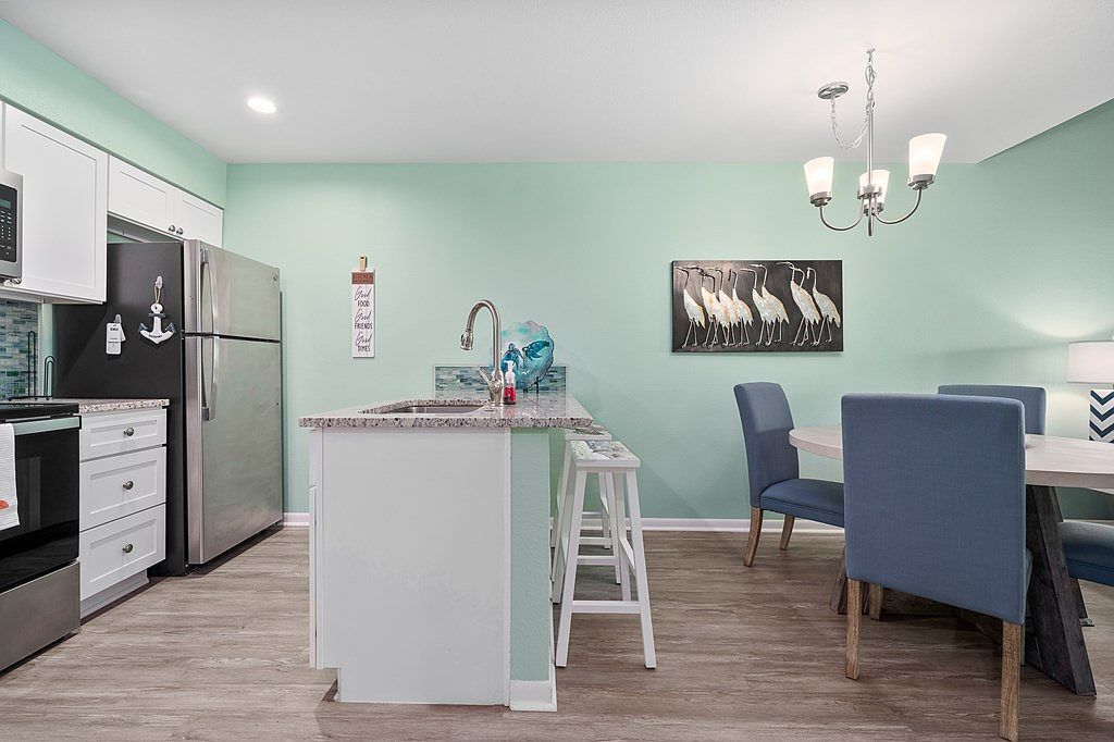 708 Lauderdale Dr Rockport, TX 78382 - Thumbnail 5