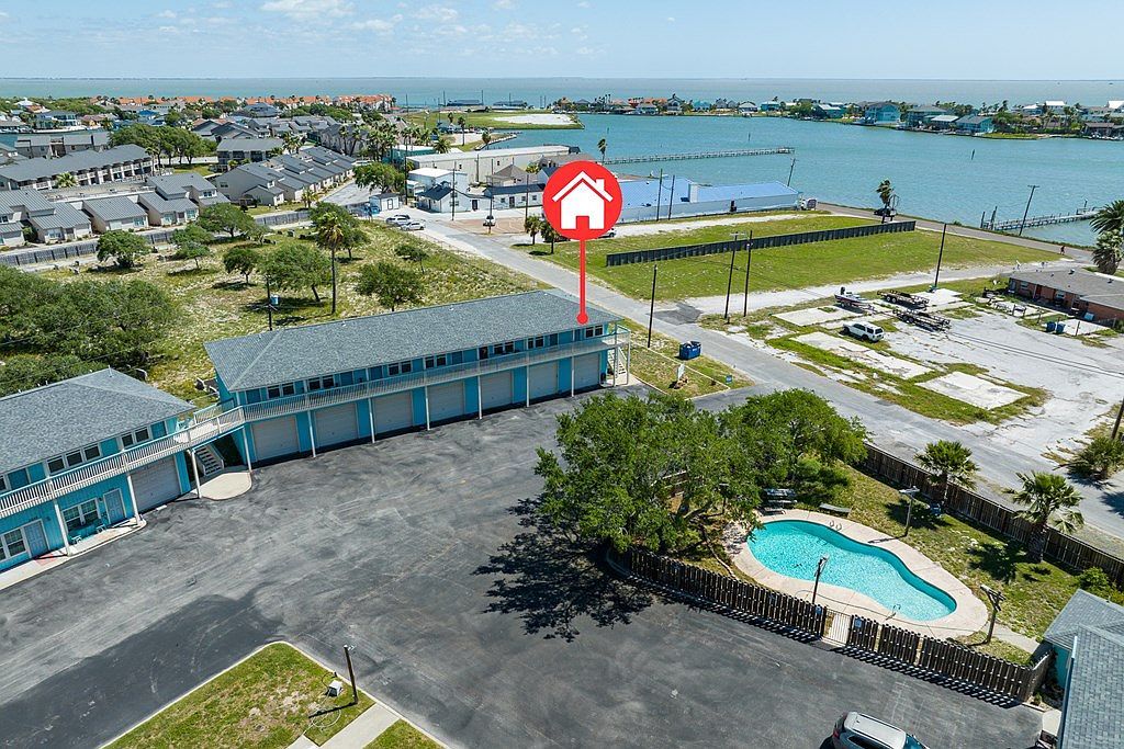 1809 Hillcrest Dr APT 101 Rockport, TX 78382 - Thumbnail 5