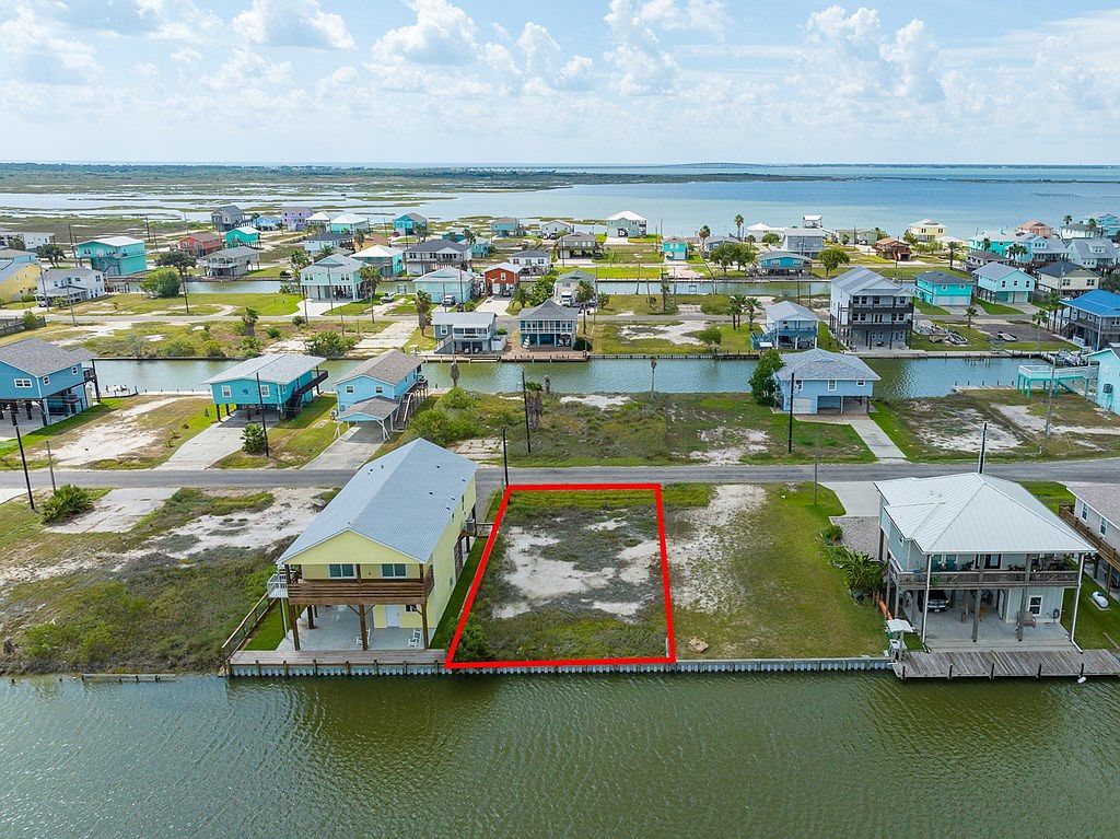 210 Sailfish Dr Rockport, TX 78382 - Thumbnail 5