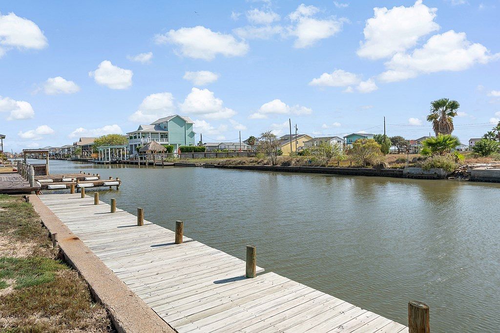 193 Sailfish Dr Rockport, TX 78382 - Thumbnail 5