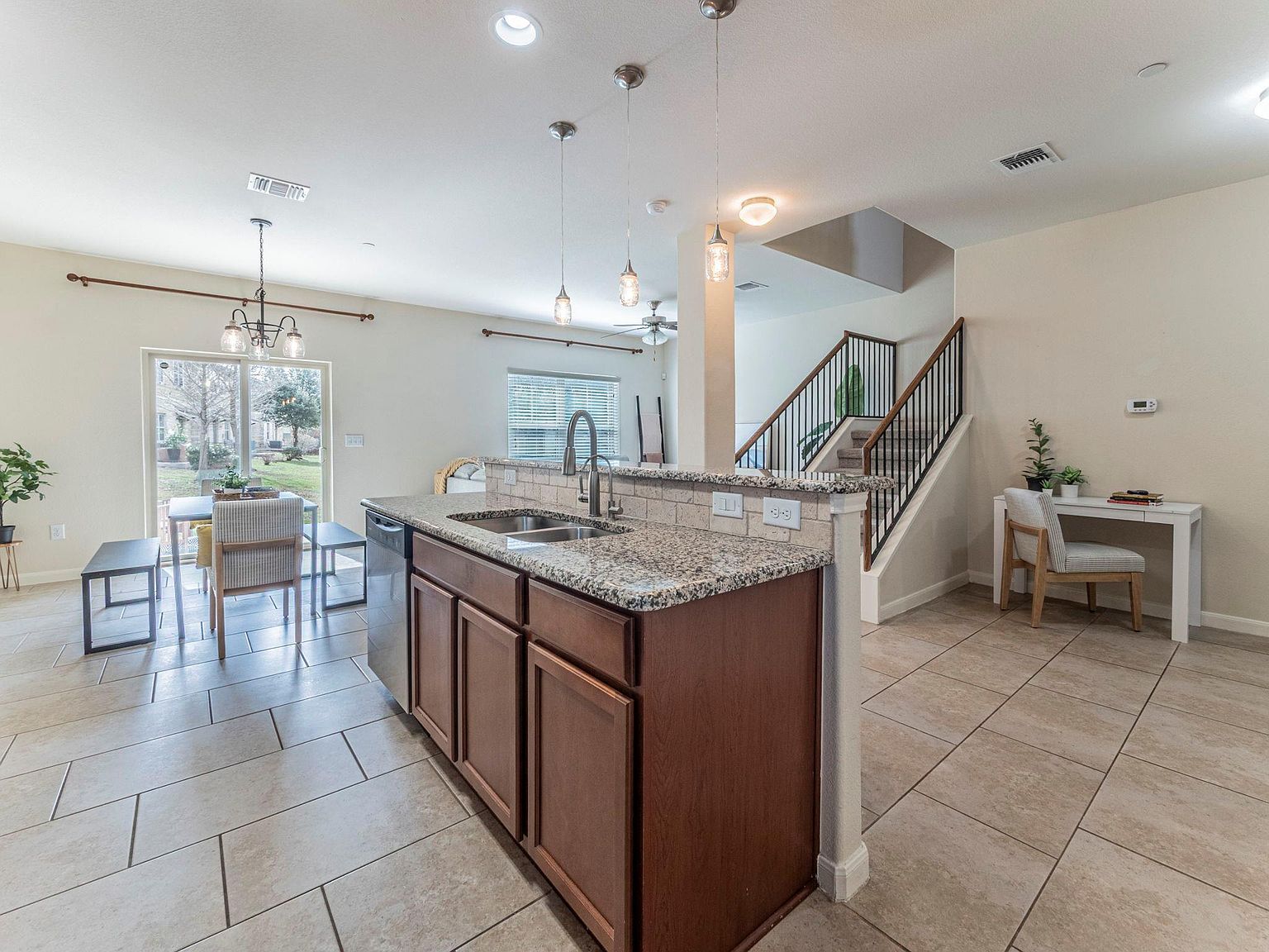 1620 Bryant Dr Unit 1702 Round Rock, TX 78664 - Thumbnail 5