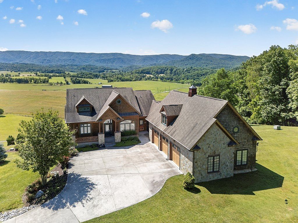 15277 Bishop Rd Chilhowie, VA 24319 - Thumbnail 5
