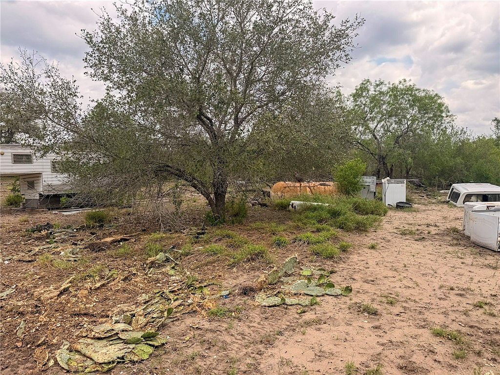 3250 Highway 281 George West, TX 78022 - Thumbnail 5