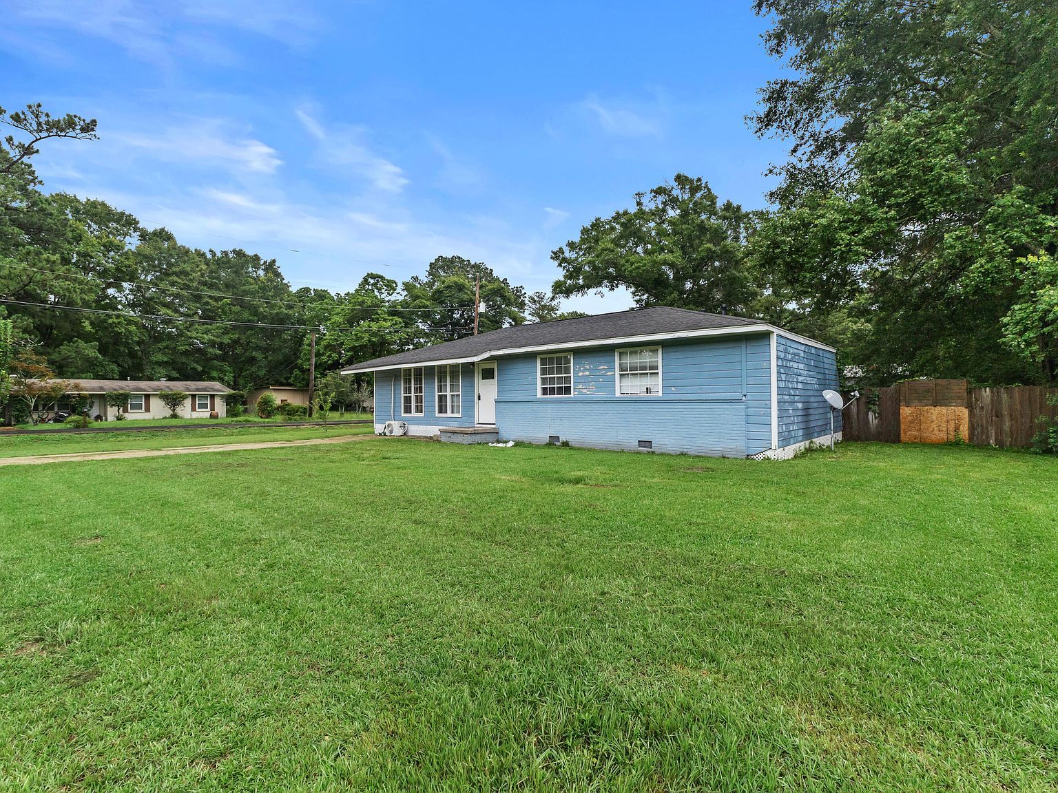 201 Herrod St Petal, MS 39465 - Thumbnail 5