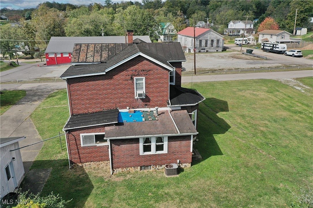 705 Main St Pennsboro, WV 26415 - Thumbnail 5