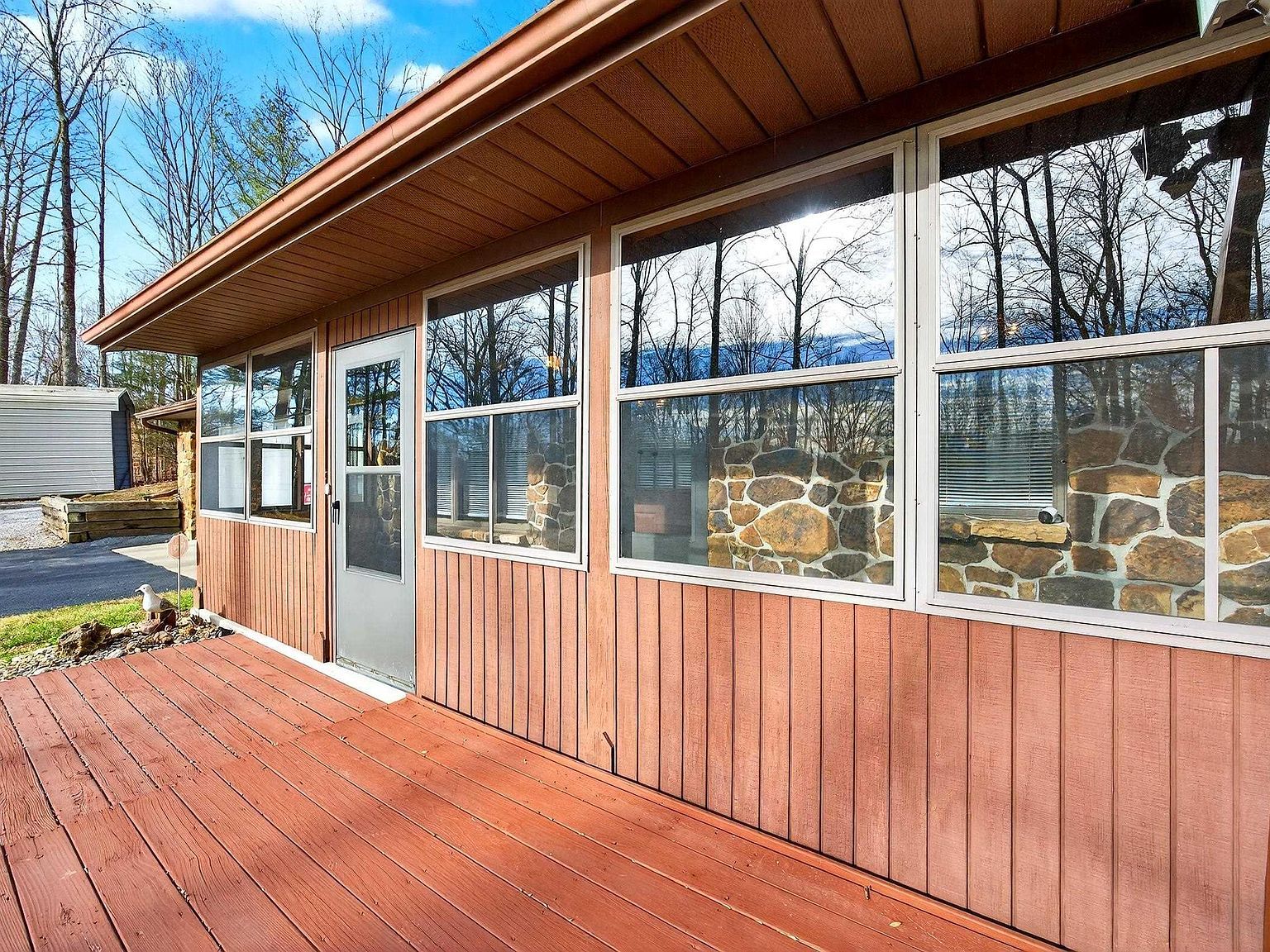 3260 E Mattatha Dr Bloomington, IN 47401 - Thumbnail 5