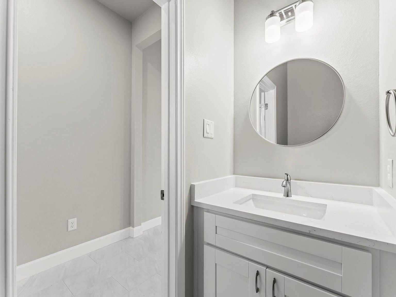 8155 Crestview Dr Houston, TX 77028 - Thumbnail 5