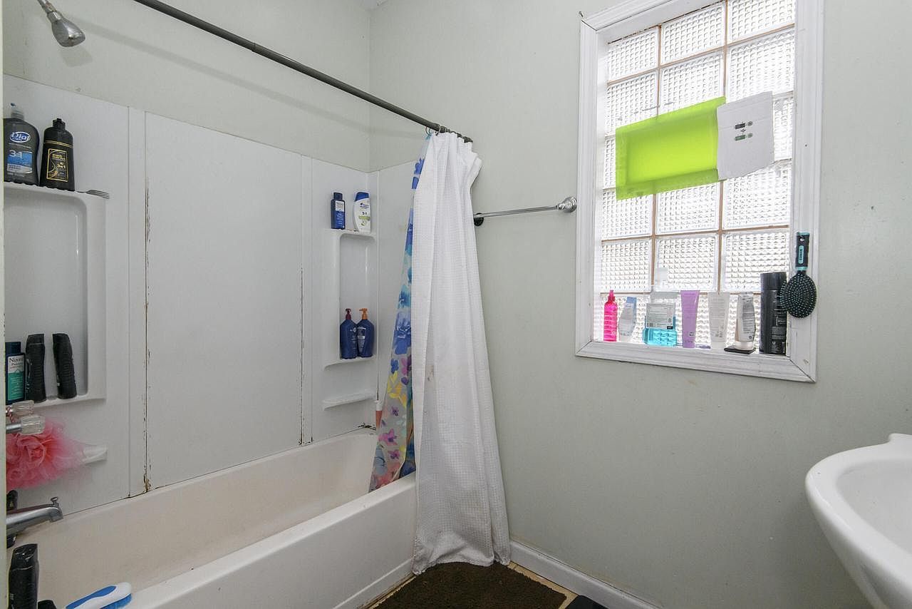 2831 N 25th St Milwaukee, WI 53206 - Thumbnail 5