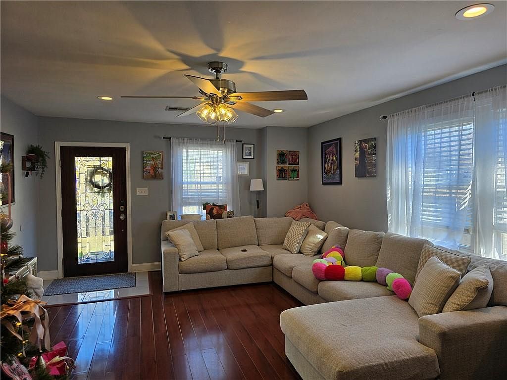 876 Lemoyne St New Orleans, LA 70124 - Thumbnail 5