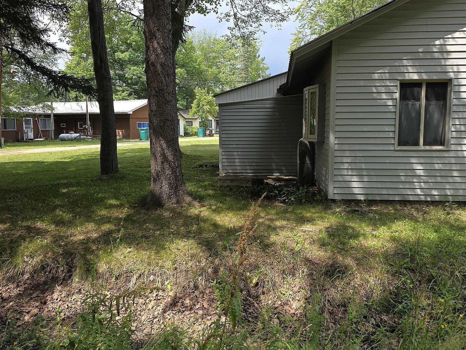 485 Bushong Beach Dr Gladwin, MI 48624 - Thumbnail 5