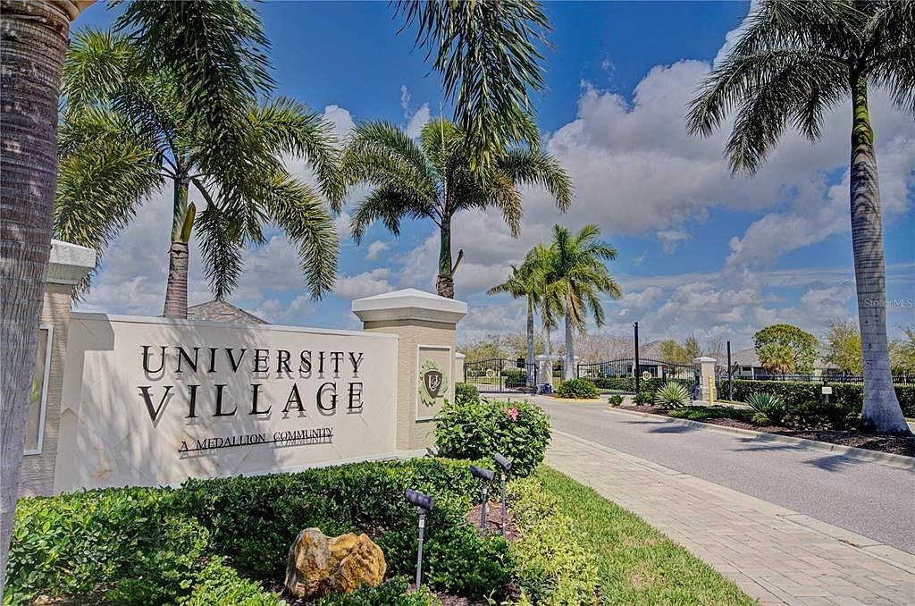 2945 Trustee Ave Sarasota, FL 34243 - Thumbnail 5