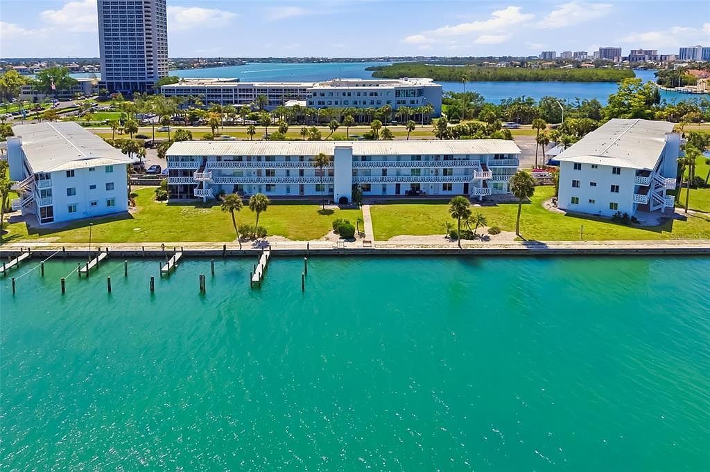 763 John Ringling Blvd #22 Sarasota, FL 34236 - Thumbnail 5