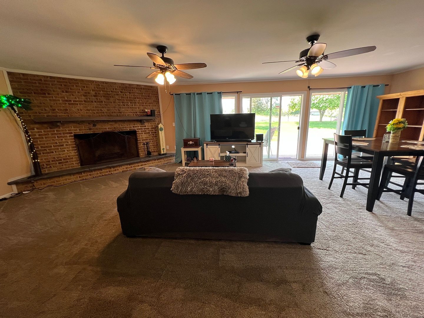 7427 McCurry Rd Roscoe, IL 61073 - Thumbnail 5