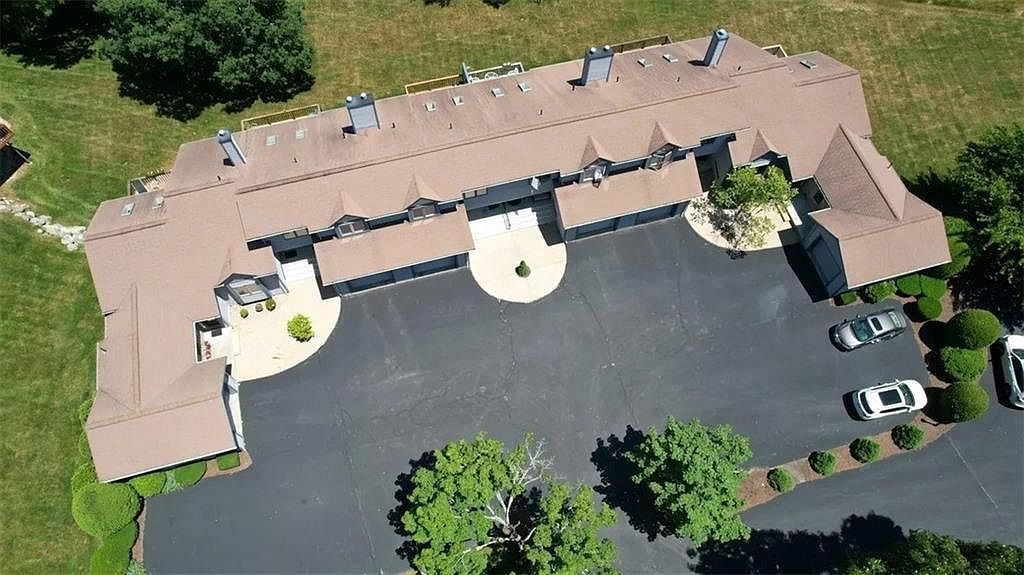 260 Sweet Allen Farm Rd APT B3 South Kingstown, RI 02879 - Thumbnail 5