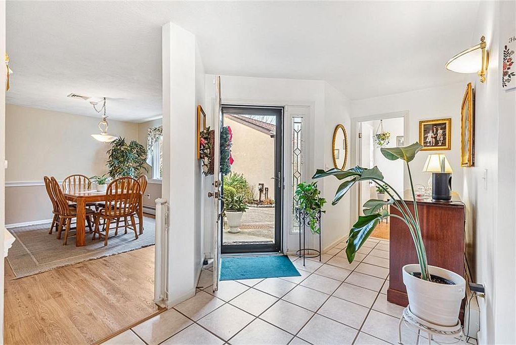 2970 Mendon Rd APT 139 Cumberland, RI 02864 - Thumbnail 5