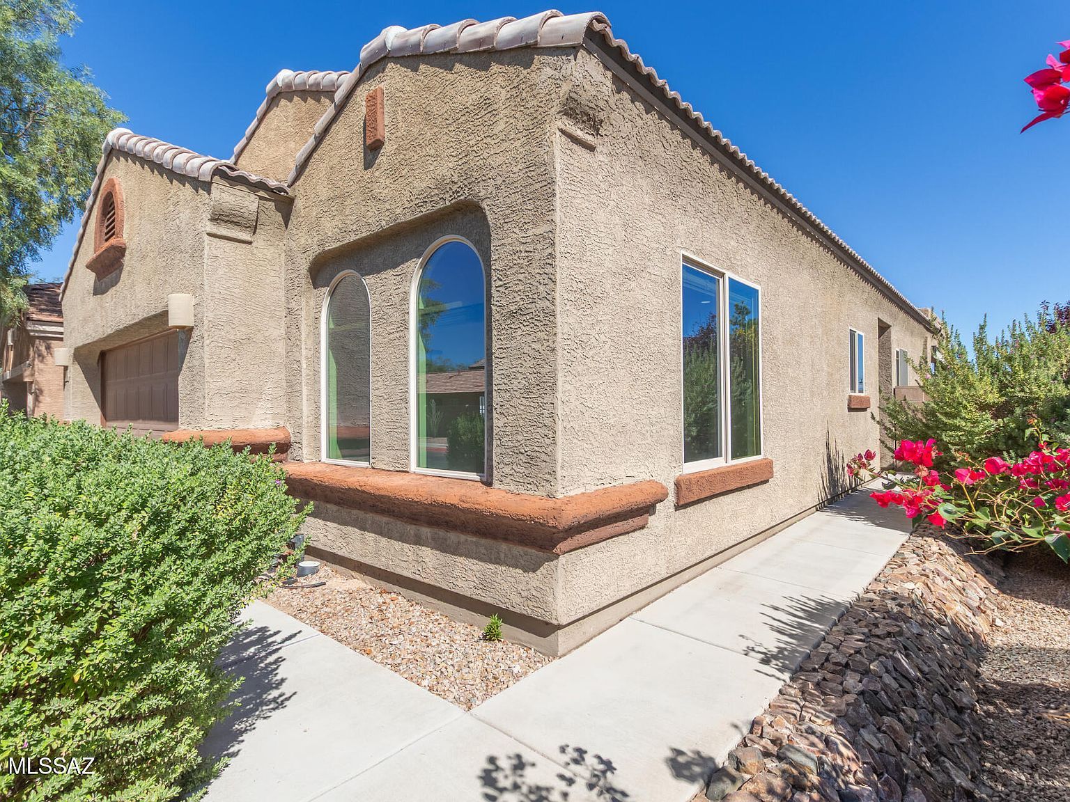 8754 N White Spruce Dr Tucson, AZ 85743 - Thumbnail 5