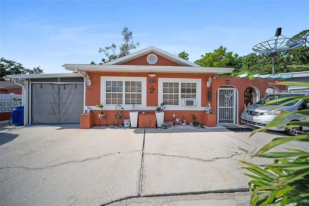 3957 Proctor Rd Sarasota, FL 34233 - Thumbnail 5