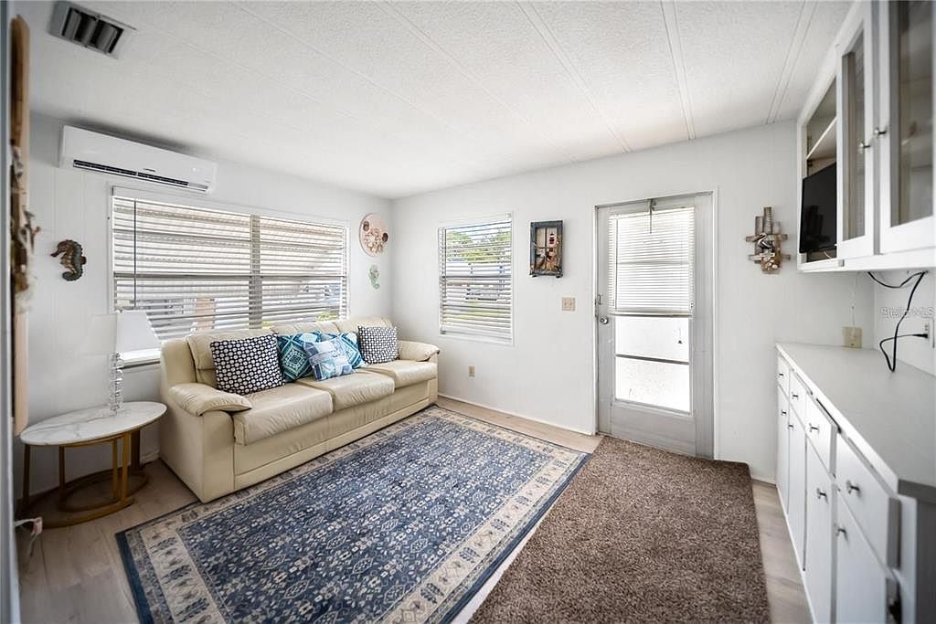 10315 W Cortez Rd Unit 60-4 Bradenton, FL 34210 - Thumbnail 5