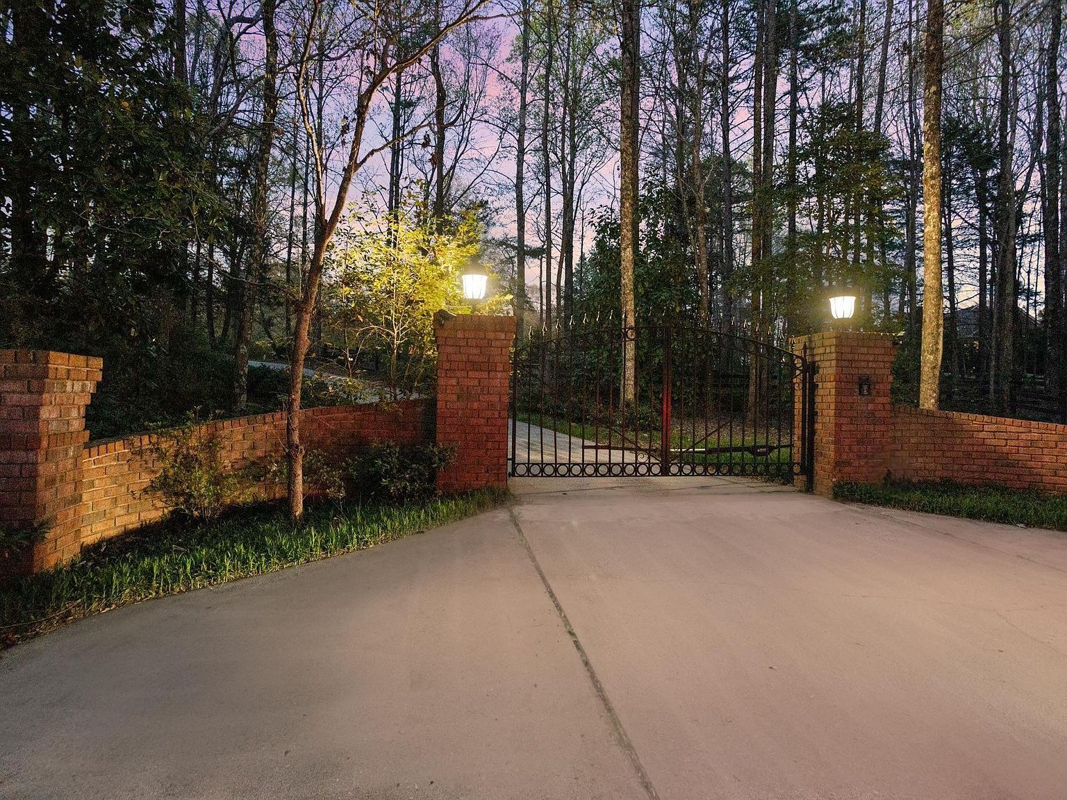 208 Holland Rd Simpsonville, SC 29681 - Thumbnail 5