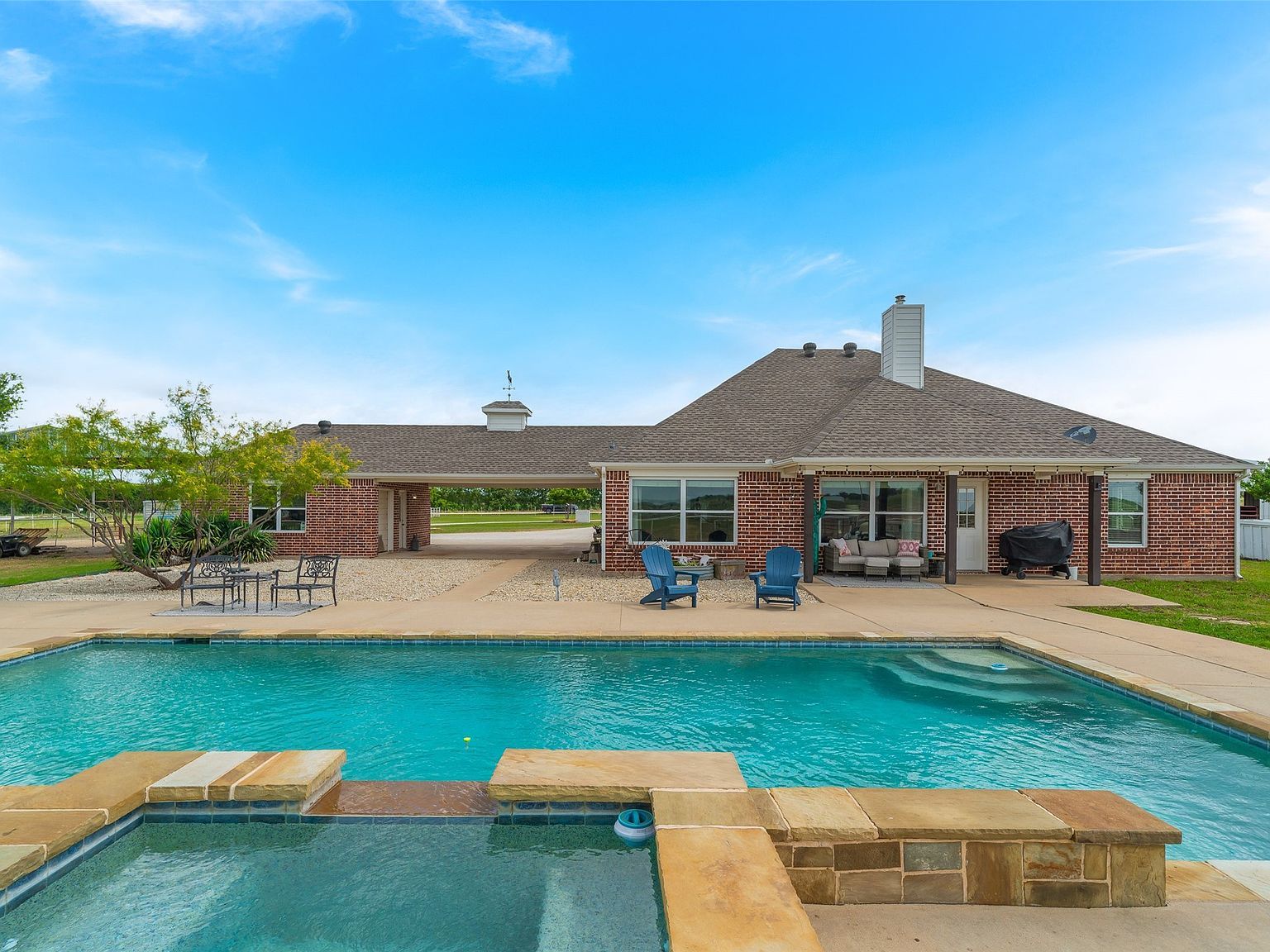 2500 County Road 332 Era, TX 76238 - Thumbnail 5