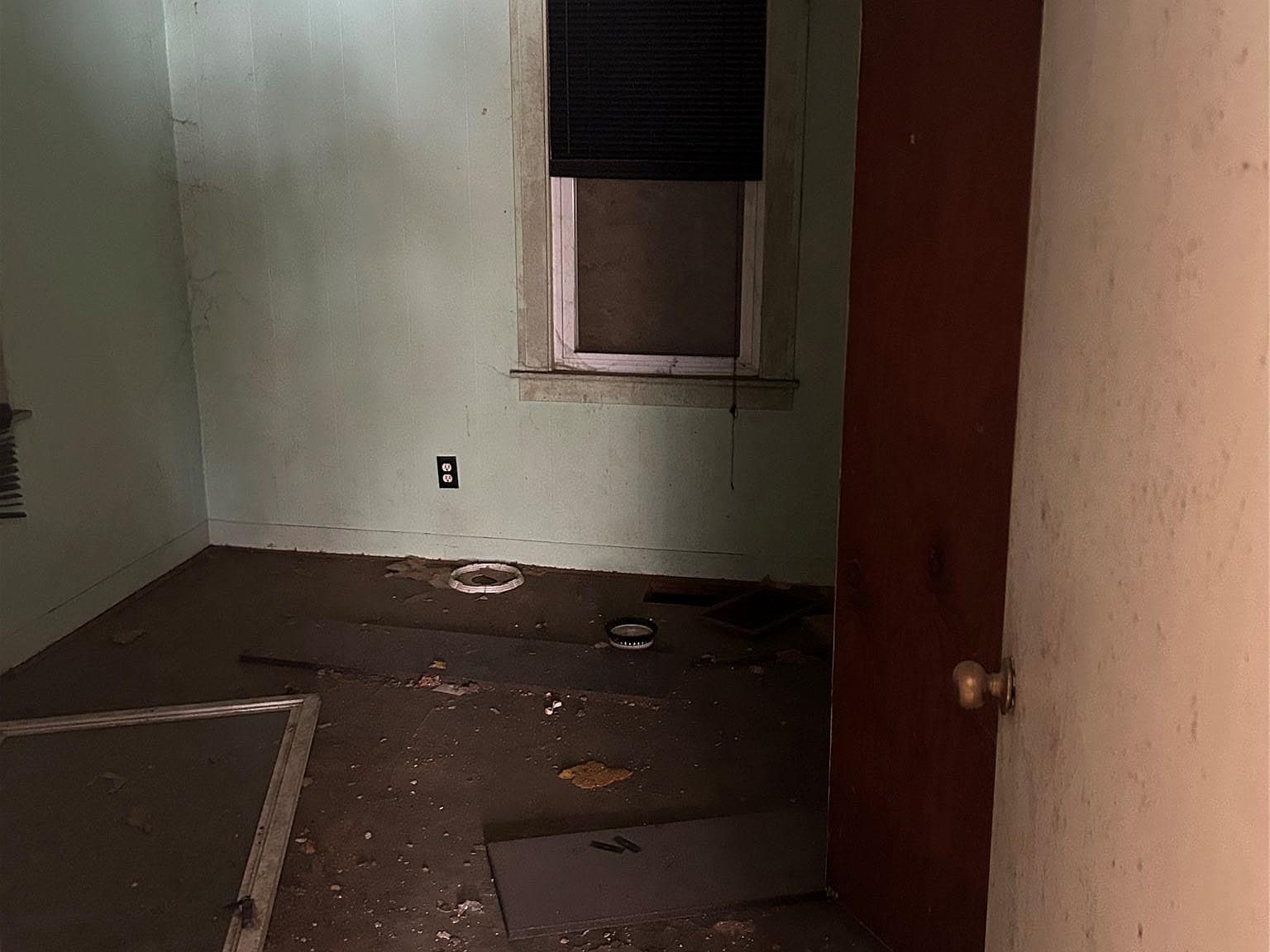 2214 Prescott Ave Saginaw, MI 48601 - Thumbnail 5