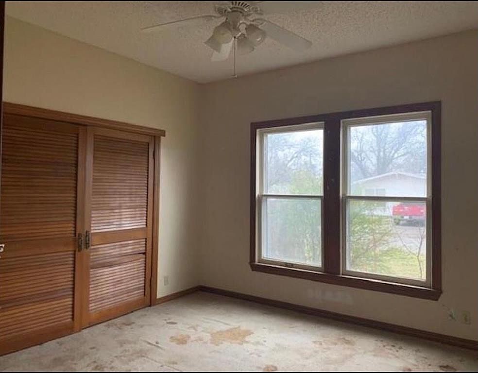 700 N 11th St Frederick, OK 73542 - Thumbnail 5