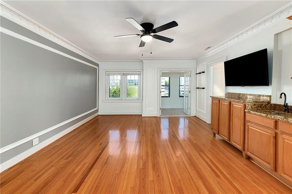 807 W 48th St APT 702 Kansas City, MO 64112 - Thumbnail 5