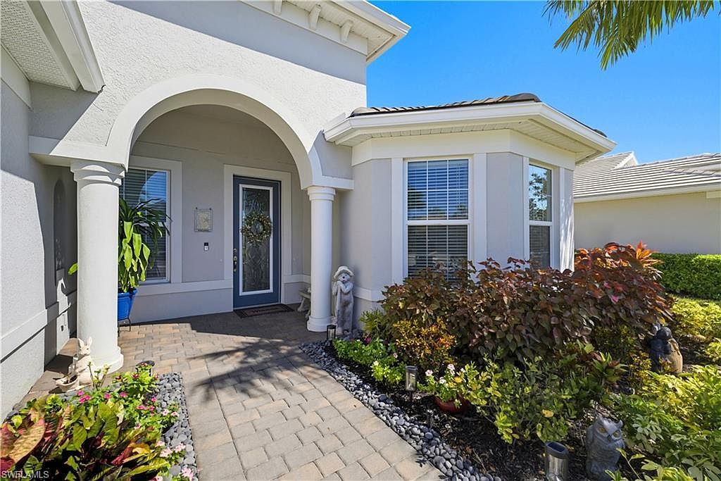 10524 Otter Key Ln Estero, FL 33928 - Thumbnail 5