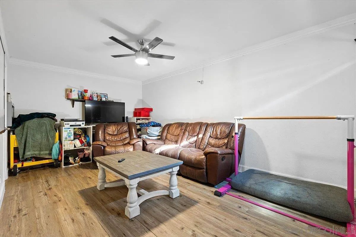 1060 E Washington Ave UNIT 5 Escondido, CA 92025 - Thumbnail 5