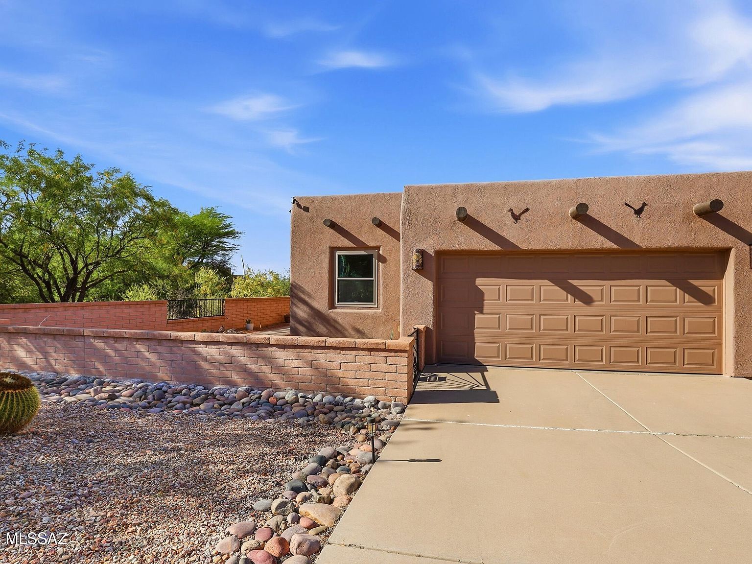 681 E Armor Springs Pl Green Valley, AZ 85614 - Thumbnail 5