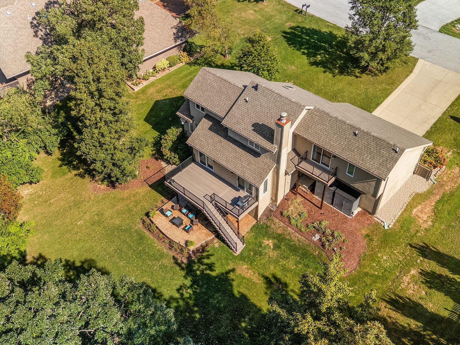 8748 Durbin Ln Crown Point, IN 46307 - Thumbnail 5