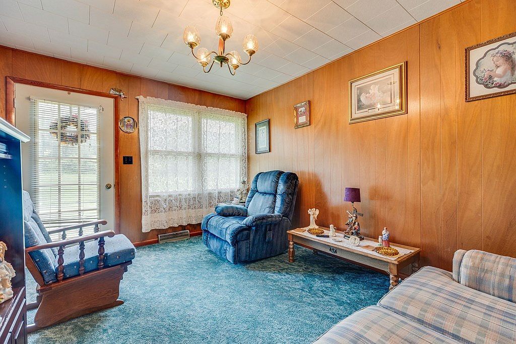 1095 Stonebruise Rd Lebanon, VA 24266 - Thumbnail 5