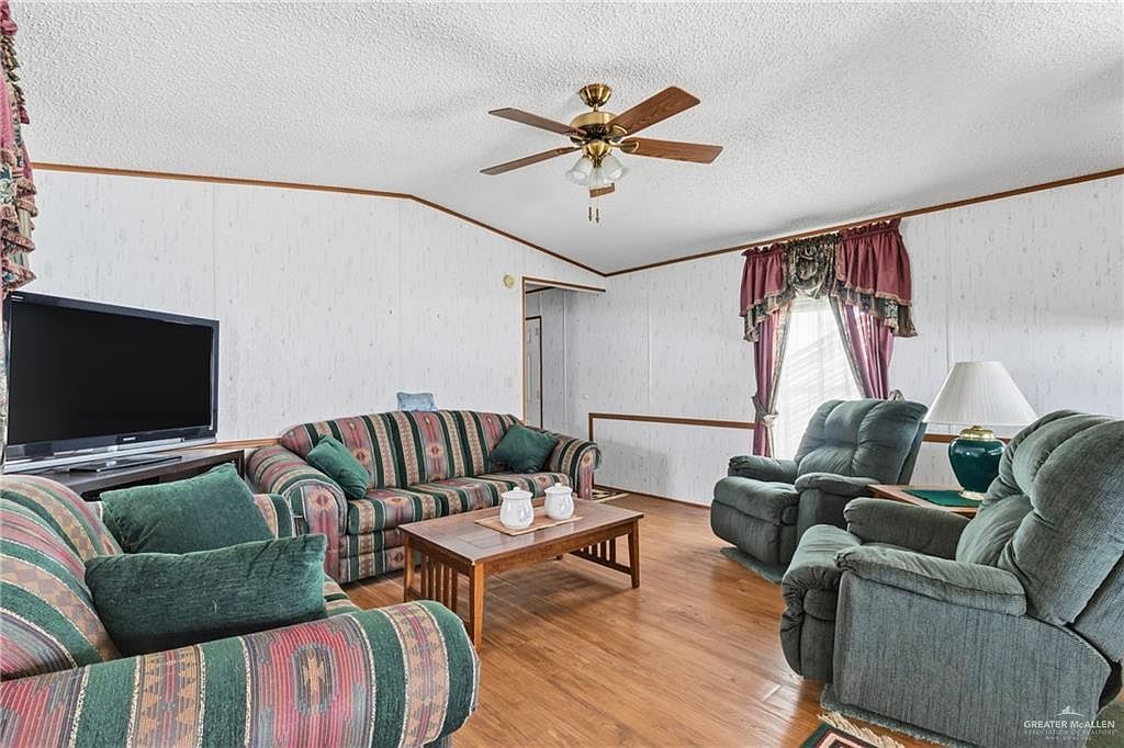 215 S Valley View Rd #15&16 Donna, TX 78537 - Thumbnail 5