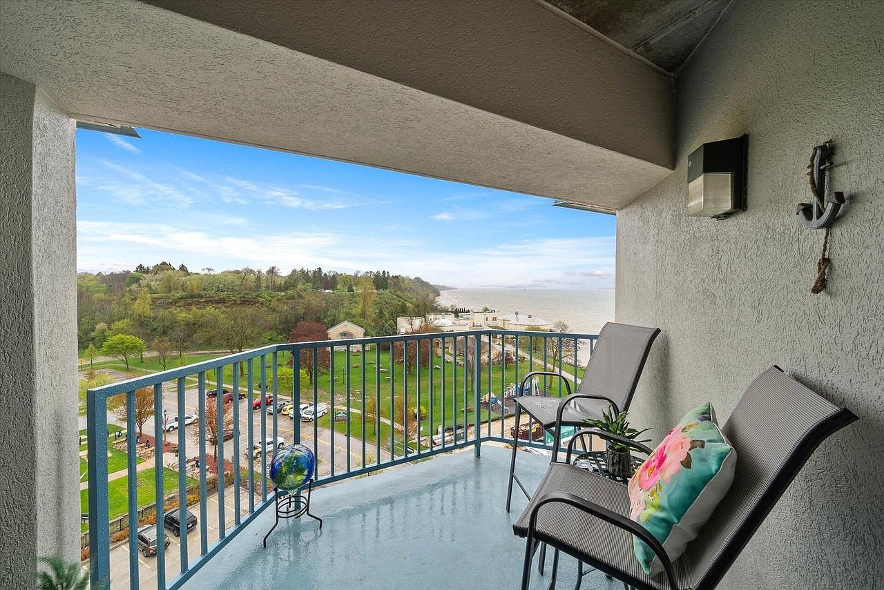 415 N Lake St UNIT 805 Pt Washington, WI 53074 - Thumbnail 5