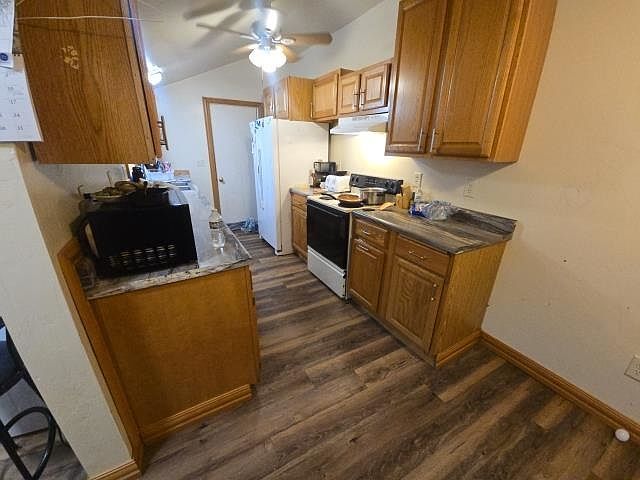 231 E Center St Shawano, WI 54166 - Thumbnail 5