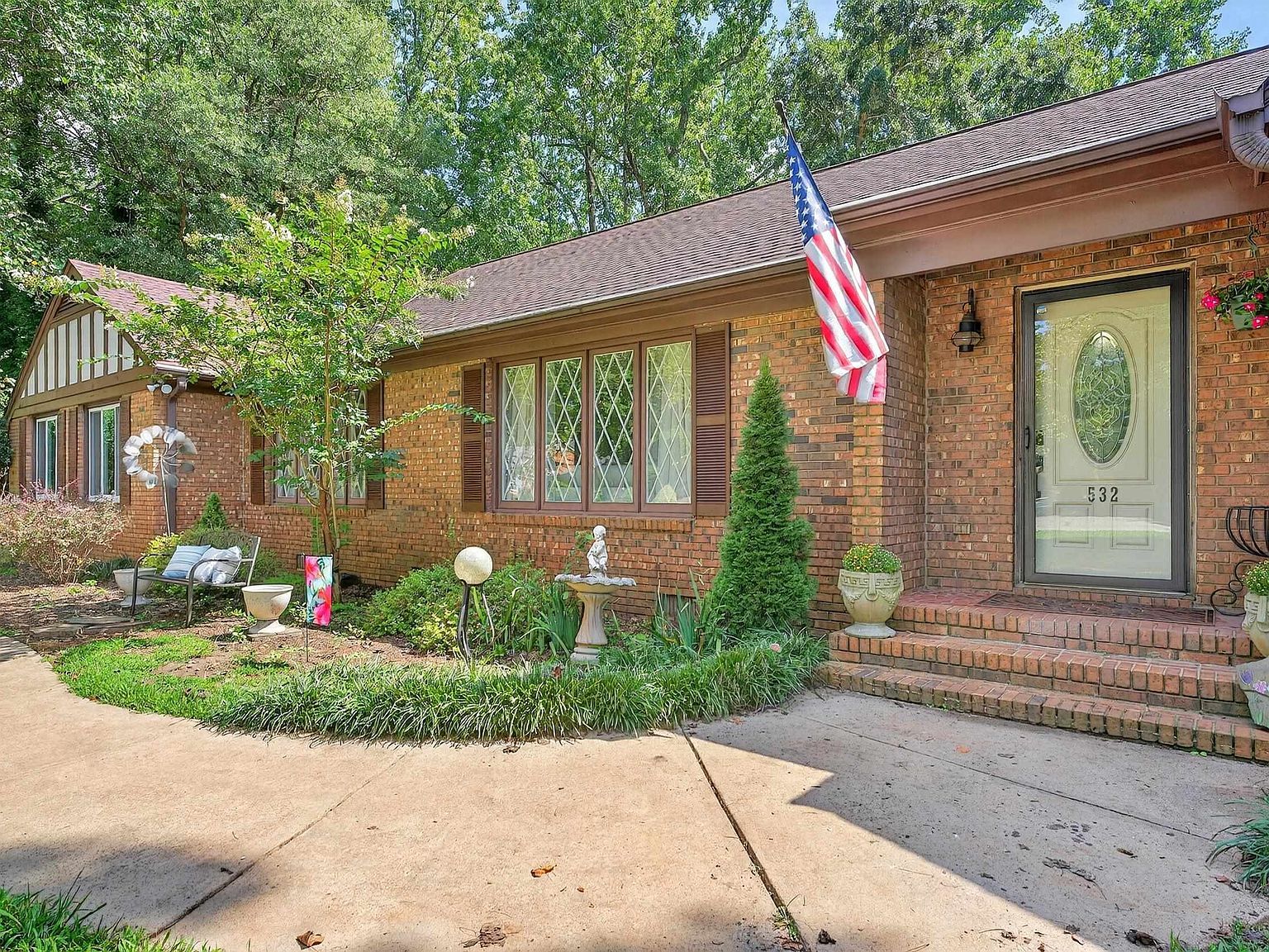 532 Cambridge Dr Spartanburg, SC 29301 - Thumbnail 5