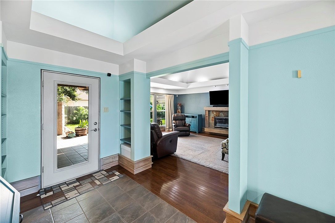 1813 Ezekiel Ct Corpus Christi, TX 78418 - Thumbnail 5