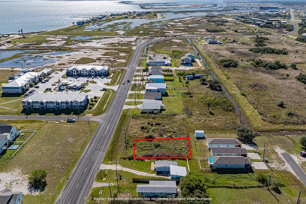 1521 S Church St Rockport, TX 78382 - Thumbnail 5